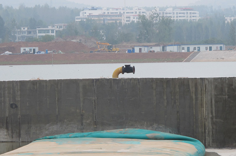 法蘭蝶閥，補償器