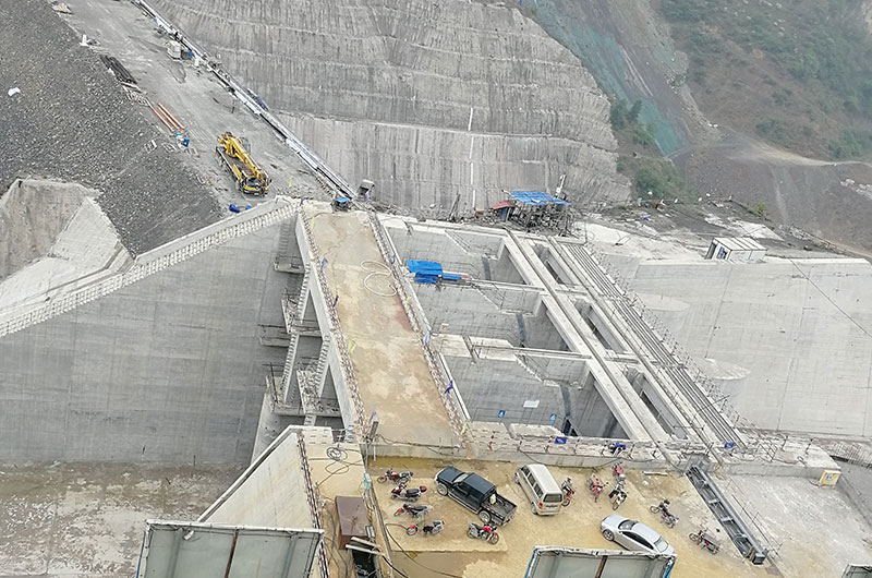 半球閥，補(bǔ)償器